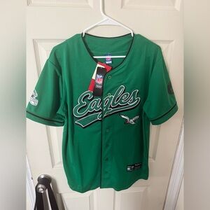 NFL Eagles Green Button-Up Jersey